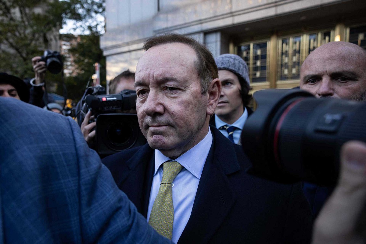 Kevin Spacey Ilibado Das Acusações De Abuso Sexual