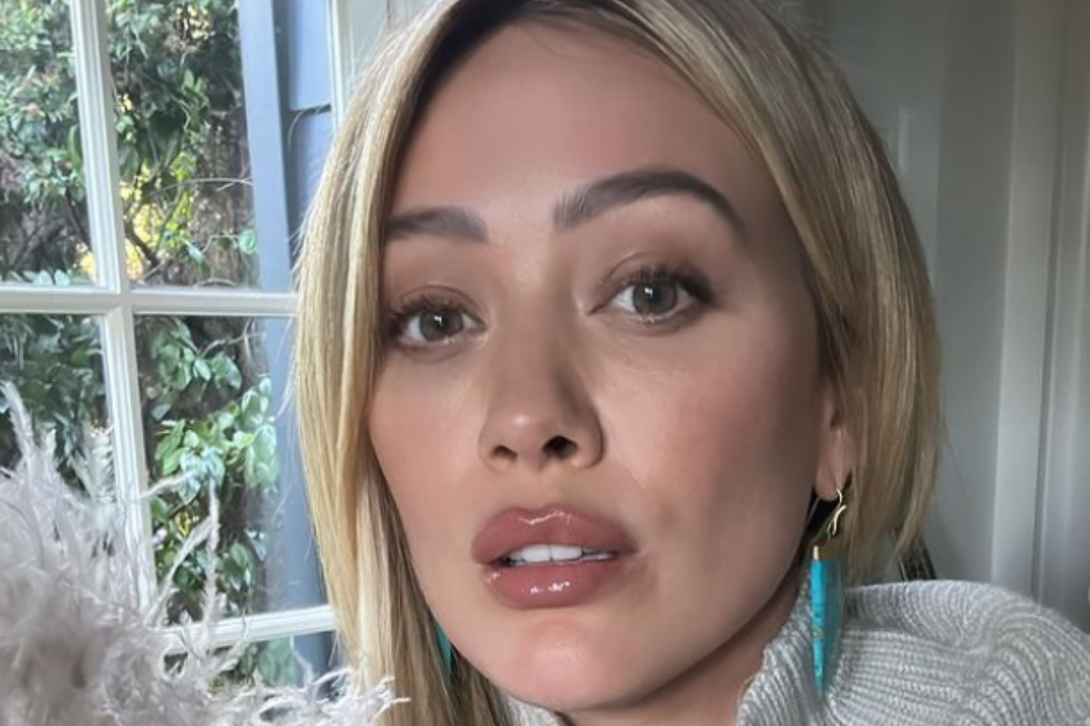 Hilary Duff Anuncia Que Est Gr Vida Pela Quarta Vez